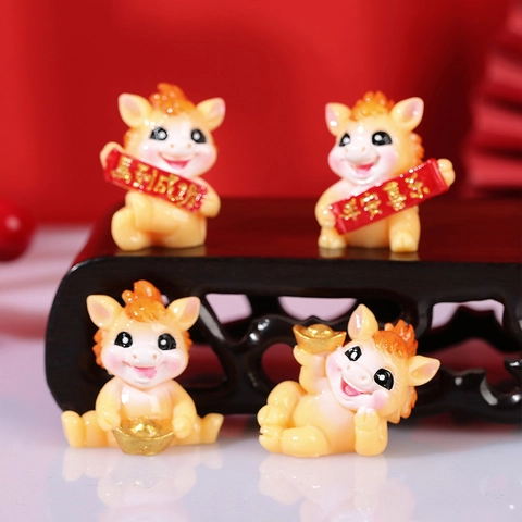 Cute Resin Cartoon Zodiac Horse Figurine Mascot Desktop Ornament Holding Gold Ingot Success Scroll New Year Gift Home Decor