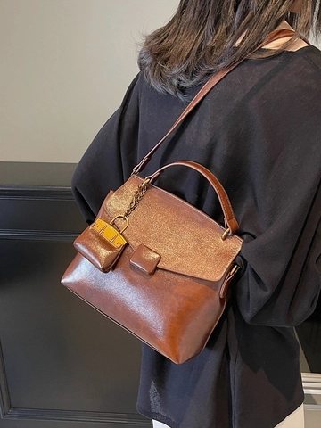 Vintage Τσάντα Ώμου από Δέρμα PU για Γυναίκες Retro Τσάντα Crossbody Με Flip Κάλυμμα Και Μίνι Γούρι Τετράγωνη Τσάντα Γραφείο