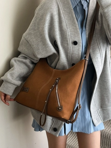 Sac à Épaule en Cuir PU Mat Vintage de Grande Capacité pour Femmes Sac Cabas avec Surpiqûres Contrastées avec Petit Porte-monnaie Rond