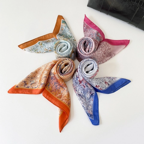 Eleganter Satin Quadratischer Schal Vintage Botanik Blumendruck Bandana Für Damen Seidiges Halstuch Kopftuch Haarschmuck Mode Tücher