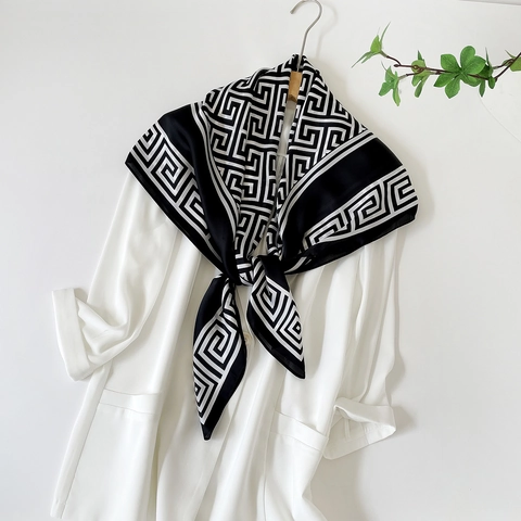 Vintage Greek Key Geometric Pattern Satin Square Scarf Elegant Faux Silk Bandana Women Fashion Headscarf Neck Accessory