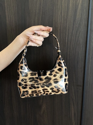 Bolso Hobo de Leopardo para Mujer en Charol Brillante Bolso de Hombro de Media Luna con Cadena Plateada para Fiesta Diaria