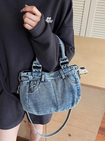 Retro Gewassen Denim Tote Bag Voor Vrouwen Grote Capaciteit Schoudertas Met Metalen Klinknagels Contraststiksel Handtas