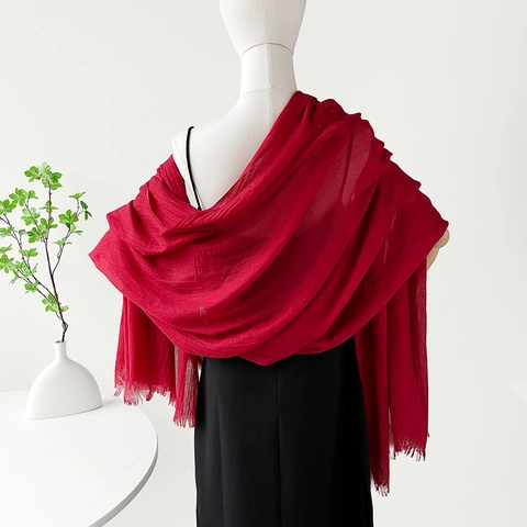 Women's Rayon Scarf Solid Color Crinkle Shawl Soft Breathable Sun Protection Large Scarf With Fringe Bohemian Vintage Style Headscarf