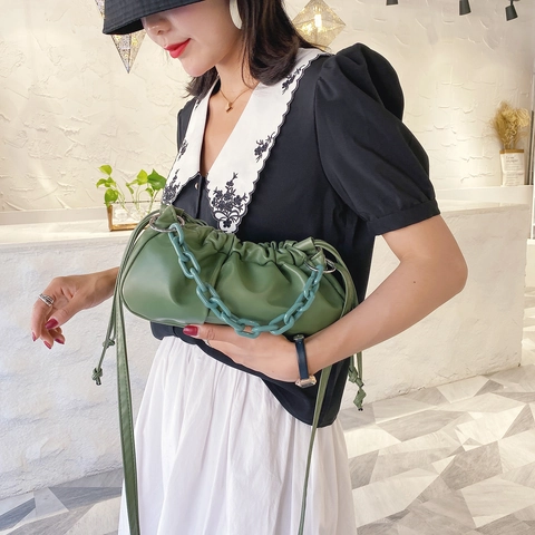 Borsa a Nuvola Piegghettata da Donna in Pelle PU Morbida Catena Spessa Tracolla Moda Casual Borsa a Mano