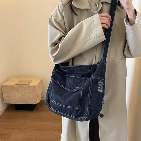 Borsa a Tracolla in Denim da Donna Grande Capacità Vintage Effetto Consumato Borsa Messenger Con Cuciture a Contrasto Multitasche Casual