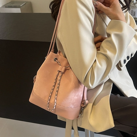 Borsa a Secchiello da Donna in Pelle PU Velluto Minimalista Coulisse Zaino Con Catena in Metallo Borsa a Tracolla