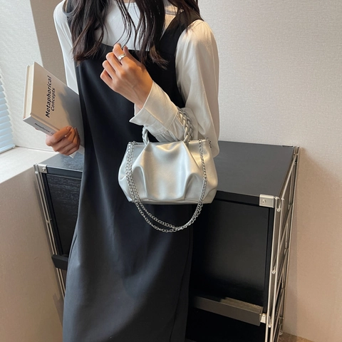 Fashion Pleated Cloud Shoulder Bag For Women Woven Handle PU Leather Crossbody Handbag Casual Small Square Tote