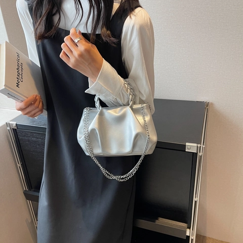 Fashion Pleated Cloud Shoulder Bag For Women Woven Handle PU Leather Crossbody Handbag Casual Small Square Tote