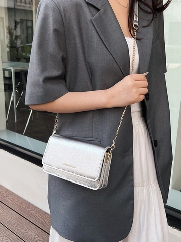 Women Metallic PU Leather Small Square Crossbody Bag With Gold Chain Strap Toothpick Pattern Fashion Elegant Phone Bag