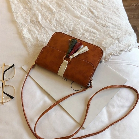 Mini Bolso Bandolera de Cuero PU Vintage para Mujer Decoración de Borlas Retro Bolso de Hombro Cuadrado Pequeño Moda Diario