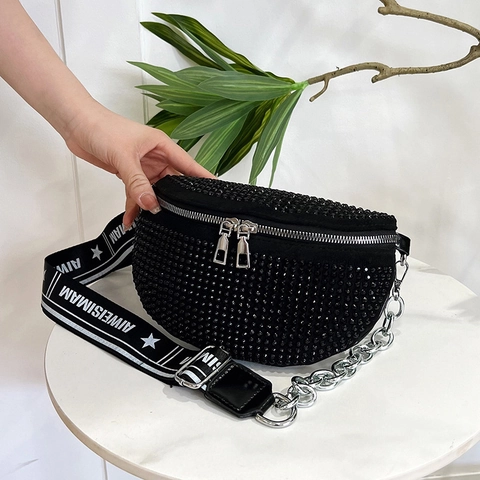 Mode Damen Strass Gürteltasche Halbmond Umhängetasche Mit Breitem Buchstaben Gurt Metallkette Heavy Metal Punk Stil Lässige Brusttasche Silber Schwarz
