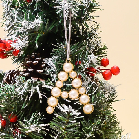 Adorno Colgante de Letra de Perla Artificial de Navidad Amuleto de Inicial de Aleación Oro Plata Alfabeto para Árbol de Navidad