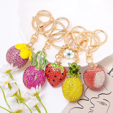 Süß Strass Obst Schlüsselanhänger Zinklegierung Ananas Erdbeere Drachenfrucht Mangostan Litschi Tasche Anhänger Damen Schmuck