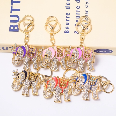 Léger Luxe Créatif Couronne Éléphant Porte-clés Or Alliage de Zinc Strass Voiture Sac Pendentif Porte-clés Bijoux Cadeau