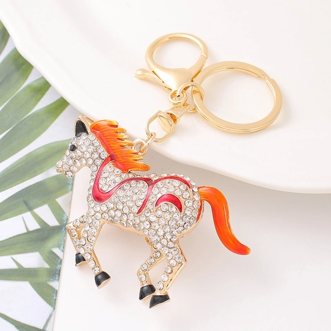 Sparkling Rhinestone Horse Keychain For Women Enamel Animal Bag Charm Zinc Alloy Golden Keychain Birthday Travel Jewelry Gift