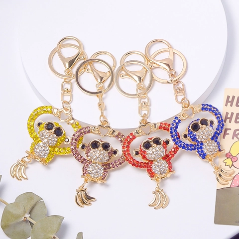 Porte-clés Singe en Strass Brillant Alliage Métallique Mignon Animal Cœur Banane Pendentif de Sac Cadeau de Remise des Diplômes