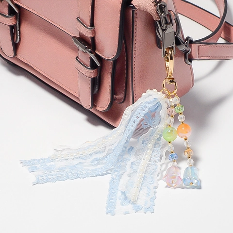 Portachiavi con Perline e Fiori in Pizzo Stile Ins Ciondolo per Borsa Dolce Celeste con Chiusura a Cuore in Metallo Gioielli Donna