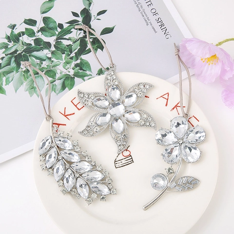 Weihnachts Legierung Strass Schneeflocke Blatt Blume Hängeornament Metall Kristall Anhänger Für Weihnachtsbaum Dekor