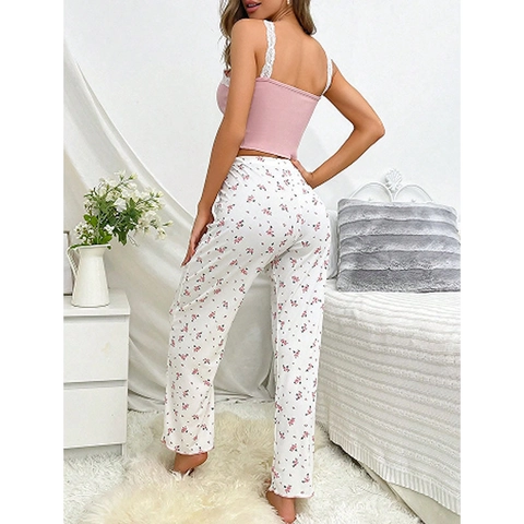 Women V-Neck Lace Camisole And Floral Wide Leg Pants Pajama Set Ribbed Sleeveless Loungewear Top And Pants Home Wear