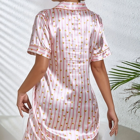 Camisón de Satén a Rayas con Estampado de Corazón para Mujer Cuello de Solapa Botonadura Camisón de Dormir Rosa