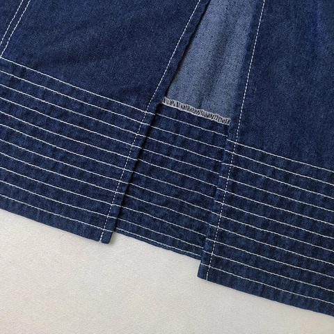 Dames Retro Donkerblauw Denim Midi Jurk Vierkante Hals Pofmouwen Strikceintuur Contraststiksel Mode Straat Jeansjurk