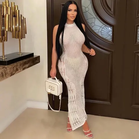 Damen Sexy Baumwoll-Leinen Häkel-Maxikleid Aushöhlen Halfterhals Strand-Abdeckung Urlaub Sommerparty Langes Kleid
