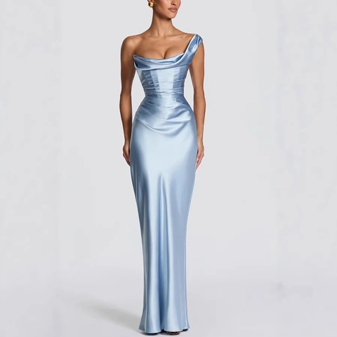 Robe Maxi en Satin Élégante à Épaule Asymétrique Plissée Moulante pour Femme Coupe Slim Longueur Sol Soirée Fête Mariage Invité