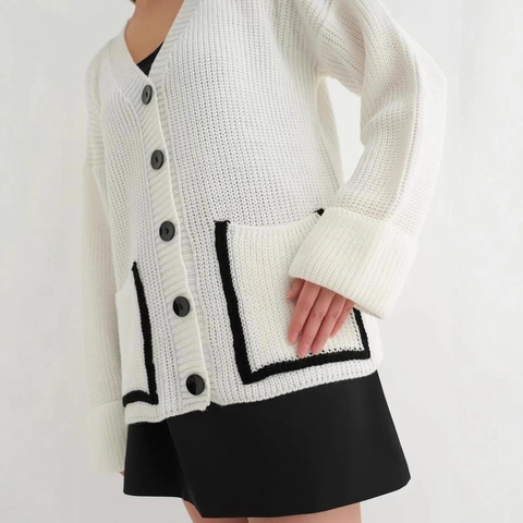 Damen Lockerer Strickjacke V-Ausschnitt Kontrastbesatz Geknöpfte Pullover Jacke Mit Taschen Lässige Grobstrick Oberbekleidung