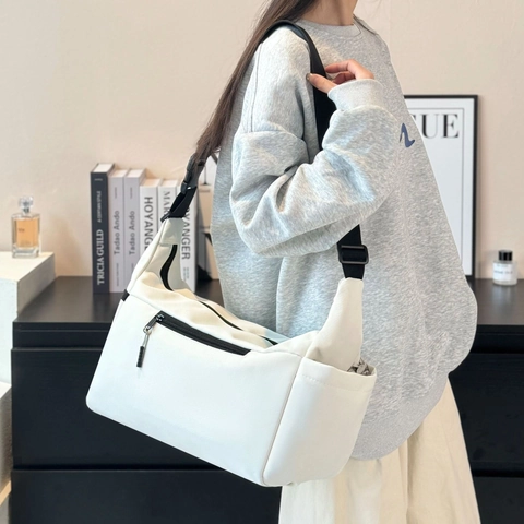 Bolso Bandolera de Nylon de Gran Capacidad Ligero Resistente al Agua Informal Bolso de Hombro para Mujer Moderno Versátil Bolso Tipo Dumpling Con Correa Ajustable