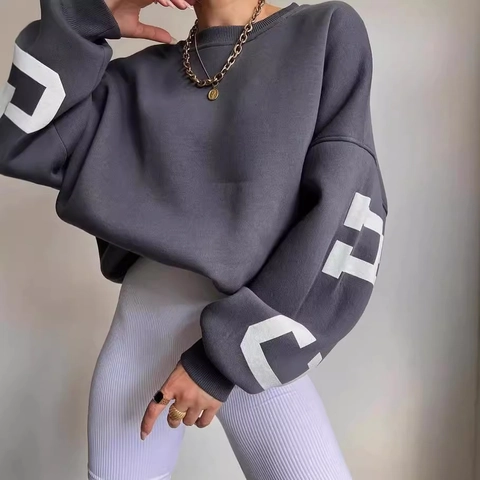 Sweatshirt Oversize Femme Col Rond Épaules Tombantes Imprimé Lettres Streetwear Américain Vintage Pullover Manches Longues Haut Décontracté