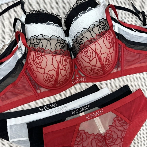 Rose Embroidery Lace Lingerie Bra And Panty Sexy Push Up Rhinestone Underwear Elegant Letter Ribbon Women Underwear