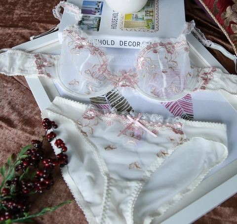 Französischer Stil Sexy Transparente Spitze Blumenstickerei Lingerie Set Hauchdünnes Mesh BH Und Höschen Set Für Damen