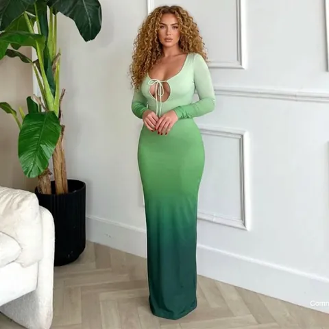 Sexy Dames Ombre Gradiënt Hollow Out V-Hals Rugloos Slim Fit Lange Mouw Bodycon Maxi Jurk Van Polyester Spandex