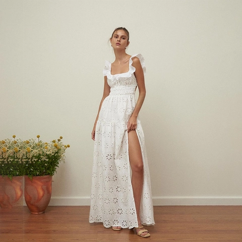 Weißes Maxi-Kleid im französischen Stil mit Lochstickerei, Rüschenträgern, rückenfrei und hohem Schlitz für Damen, romantisches Sommerurlaubskleid