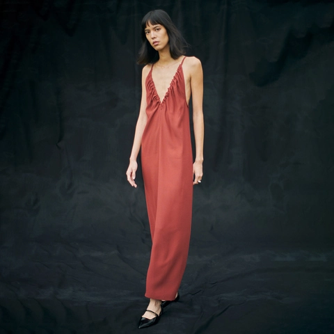 Women Deep V Neck Pleated Maxi Camisole Dress Elegant Minimalist Sleeveless Solid Color Spaghetti Strap Satin Long Party Dress