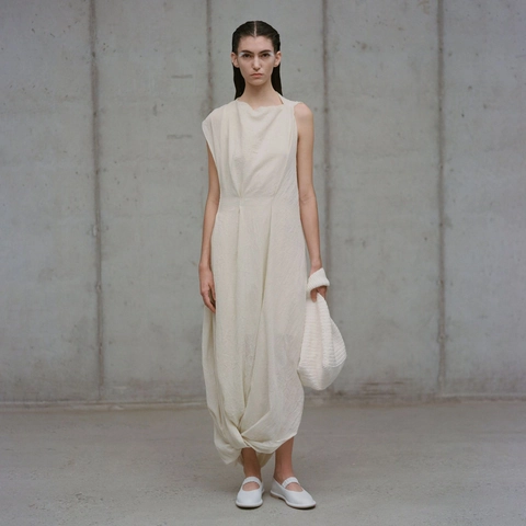 Women Elegant Sleeveless Maxi Dress With Asymmetric Knot Detail Solid Color Simple Commuter Summer Backless Party Long Dress