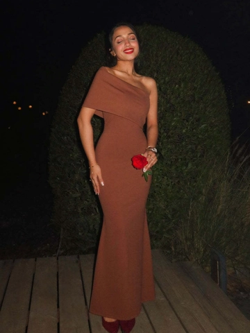 Women Sexy Off The Shoulder Fishtail Dress Slim Fit Bodycon Solid Color Evening Party Elegant Midi Dress