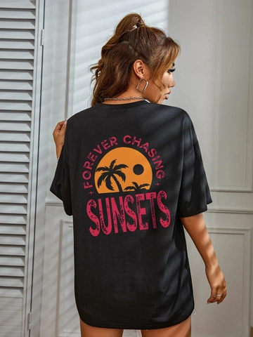 Damen Oversized Forever Chasing Sunsets Grafik T-Shirt Kurzarm Rundhals Locker Casual Urlaub Sommer Top Tee
