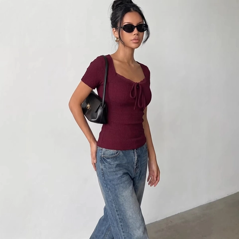 Γυναικείο Μπορντό T-Shirt με Τετράγωνη Λαιμόκοψη Δαντέλα Φιόγκο Κοντό Μανίκι Κομψό Στενή Εφαρμογή Ανάγλυφη Υφή Top