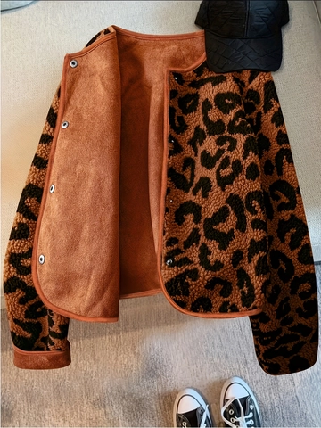 Giacca da Donna in Pelliccia Sintetica Leopardata Con Fodera in Pelle Scamosciata Girocollo Manica Lunga Cappotto di Peluche