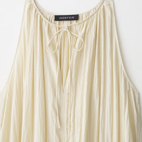 Damen Ärmellos Plissiert Midi Kleid Elegant Gebundener Rundhals Einfarbig Off-White Sommer Casual Urlaub Lockeres Sommerkleid