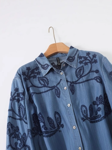 Camicia di Jeans da Donna Casual Larga a Manica Lunga Con Ricamo Floreale Revers Monopetto Camicetta in Denim Lyocell per Primavera