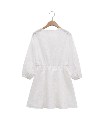 Franse Vintage Witte Lochstickerei Jurk Vrouwen V-Hals Knoop Slim Hoge Taille Lange Mouw A-Lijn Casual Vakantie Mini Jurk