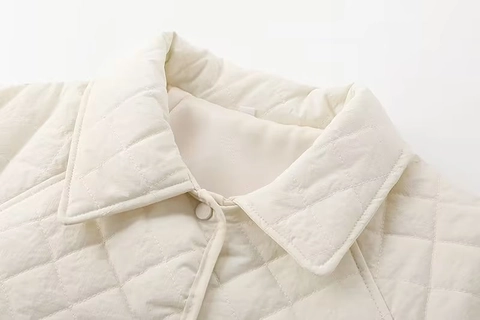 Women Casual Diamond Quilted Jacket Turn Down Collar Long Sleeve Button Up Cream White Short Lightweight Padded Coat Outwear