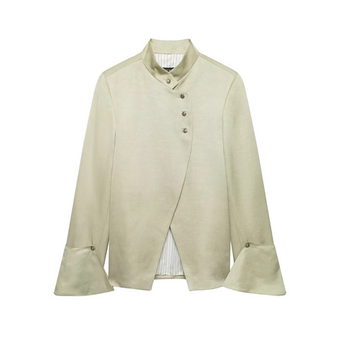 Dames Saliegroen Opstaande Kraag Asymmetrische Blazer Polyester Elegante Uitlopende Mouwen Kort Jasje Met Metalen Knoppen