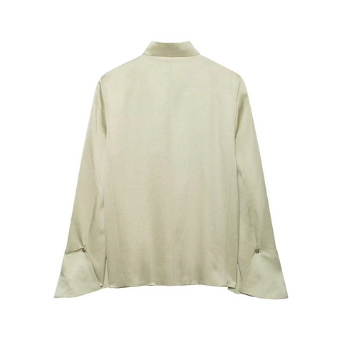 Dames Saliegroen Opstaande Kraag Asymmetrische Blazer Polyester Elegante Uitlopende Mouwen Kort Jasje Met Metalen Knoppen