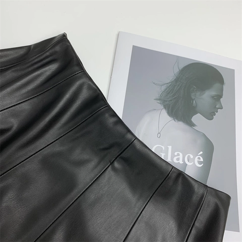 Mini-jupe en Similicuir à Taille Haute pour Femmes Noire Plissée Coupe en A Jupe Courte Chic Streetwear Commuter Mode