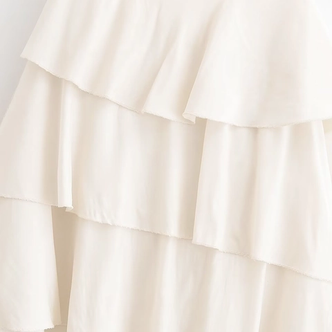 Falda de Moda Callejera para Mujer Irregular con Volantes en Capas Media Longitud Asimétrica Color Sólido Blanco Leche Poliéster