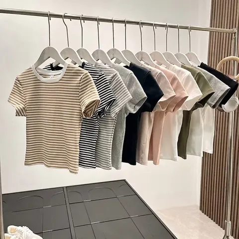 Γυναικείο Καλοκαιρινό Casual T-Shirt Στρογγυλή Λαιμόκοψη Κοντό Μανίκι Στενή Γραμμή Ριγέ Μονόχρωμο Πλεκτό Top